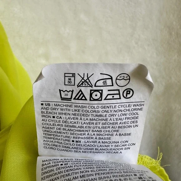 Old Navy Citron Yellow Chartreuse Semi Sheer Flowy Sleeveless Top Size Small - Picture 5 of 5